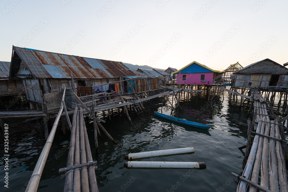 © Yusei - 水上集落　インドネシア