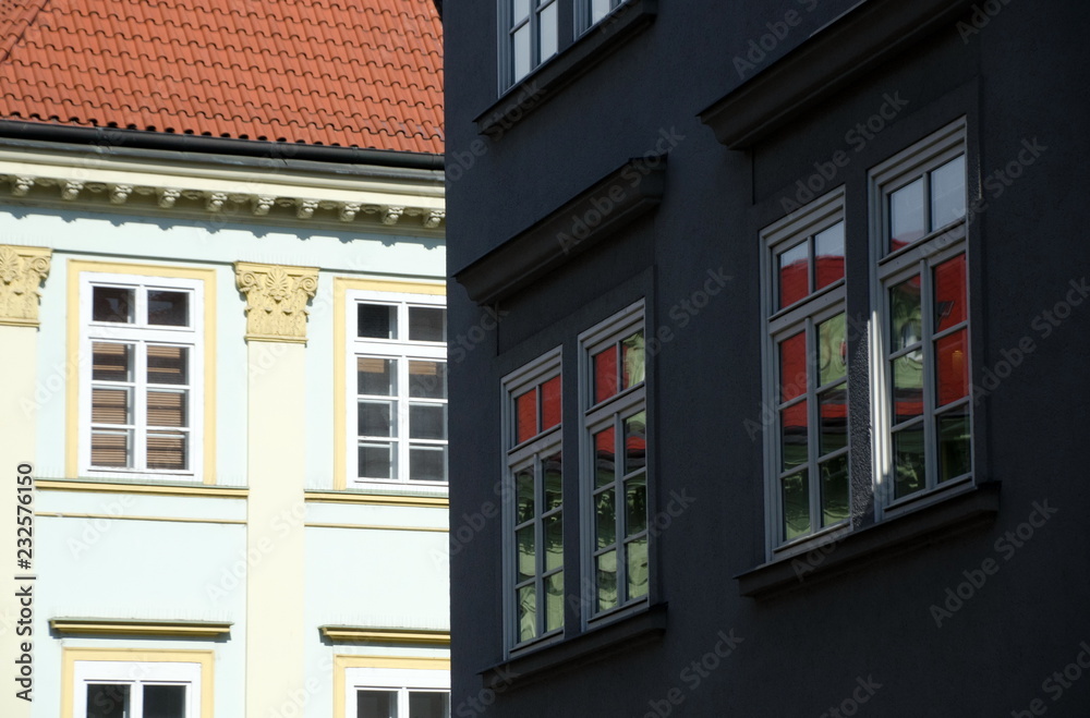 Obraz premium Mostecka Street windows