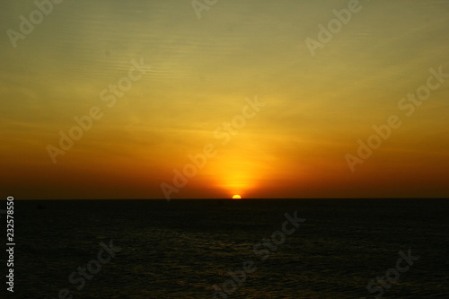 sunset over sea © Leandro
