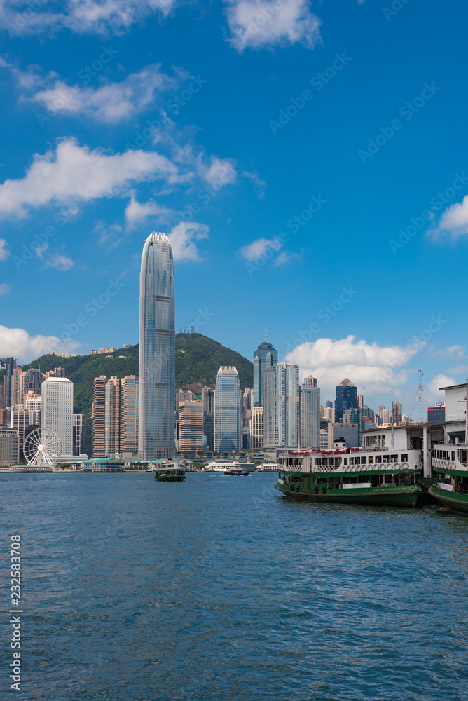 Fototapeta premium Hong Kong Skyline and Star ferry