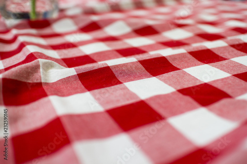 red and white chekered tablecloth