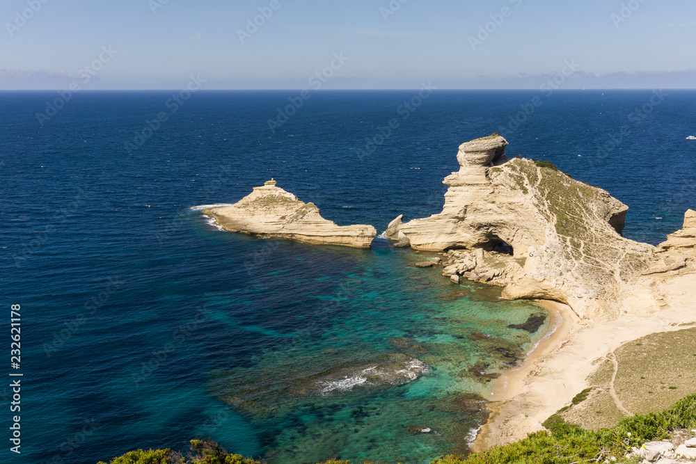 Plage Corse du Sud Bonifacio mer bleue