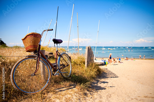 Île de Noirmoutier et ses plages à vélo photo