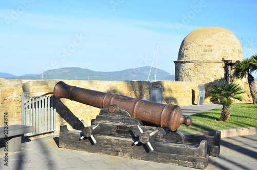 Kanonen in Alghero Historische Altstadt