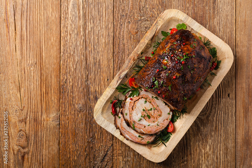 Tableau sur toile Roasted whole, stuffed with minced pork neck.