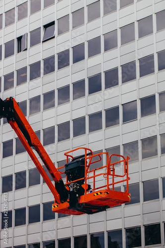 Lifting Platforms photo