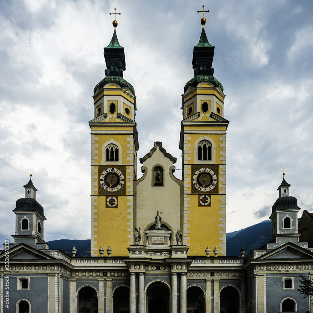 Fototapeta premium cathedral in brixen