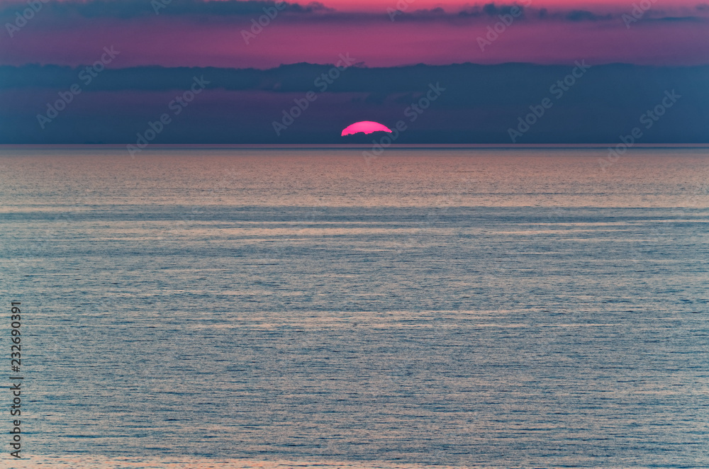 Last sun rays above tyrrhenian sea - sunset