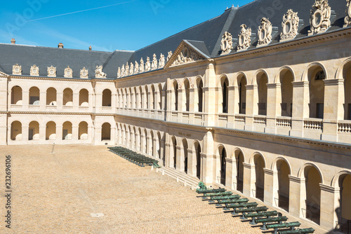 Les Invalides in Paris - Great Court museum
