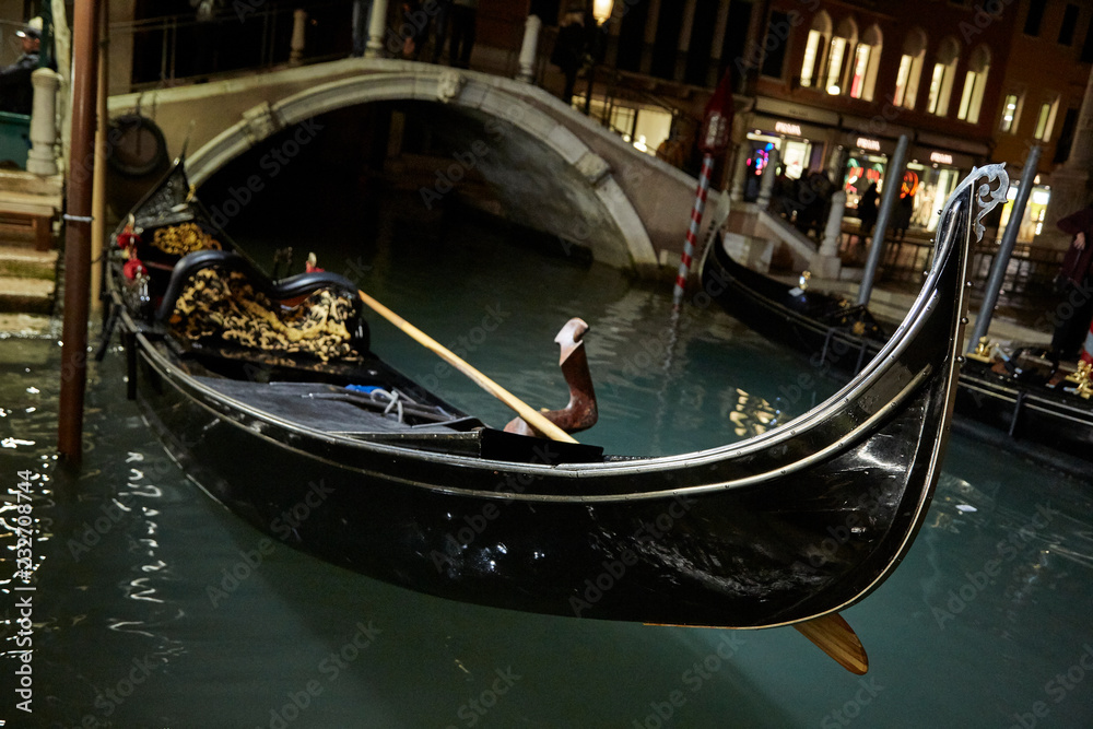 venice romantic gondola night canal light