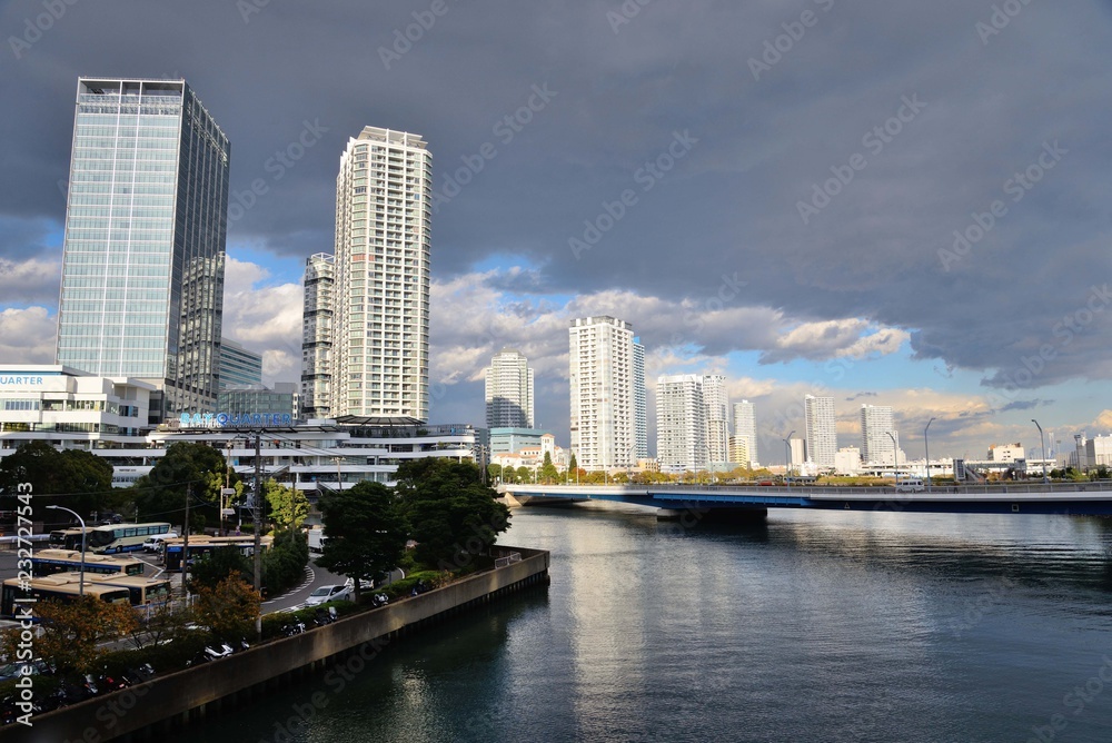 横浜ポートサイドの風景