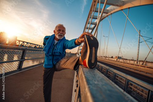 Fototapeta Naklejka Na Ścianę i Meble -  Enjoying a morning run