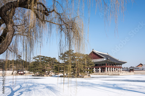 Wallpaper Mural Winter of Gyeongbok Palace in Korea Torontodigital.ca
