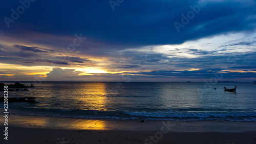 Amazing sunset on Koh Lanta island! Like Yin and Yang