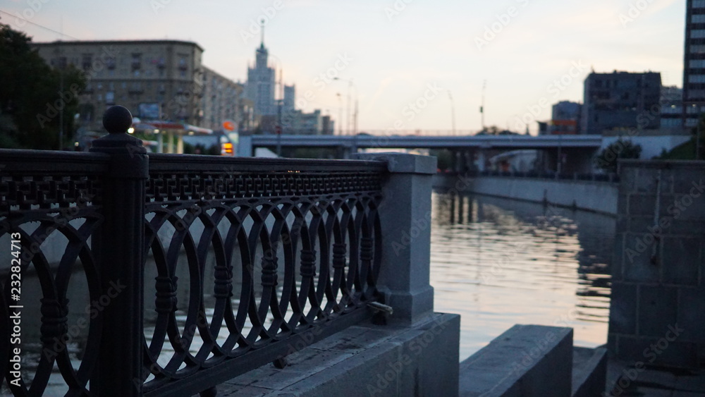 Naklejka premium Summertime night shots of Moscow the Yauza river 