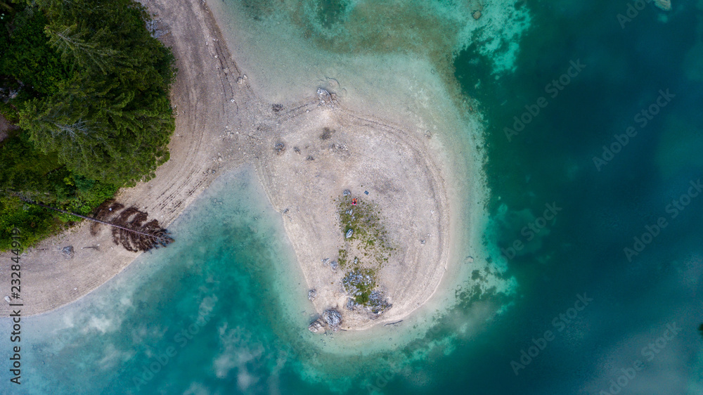 Fototapeta premium aerial view of an island