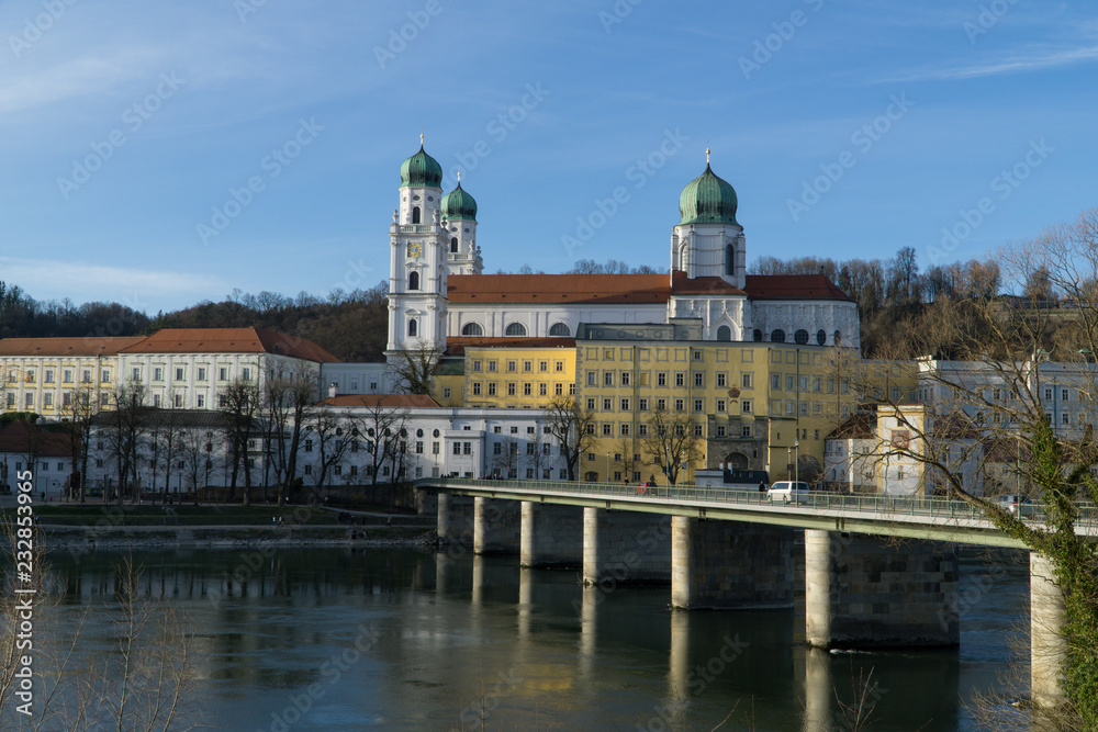 Obraz premium Passau im Sommer