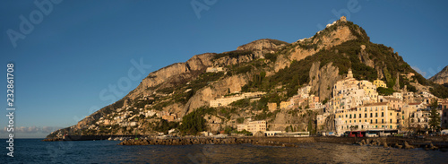 Fototapeta Naklejka Na Ścianę i Meble -  Panorama of Amalfi Coast in sunny day, Italy