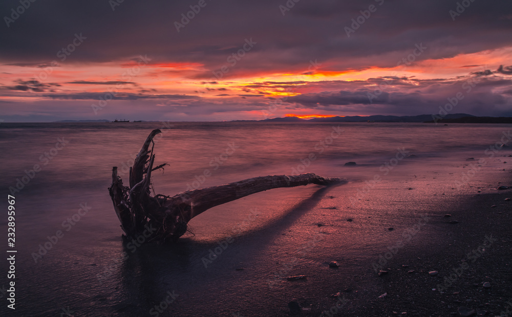 Long exposure: seashore Long exposure: seashore