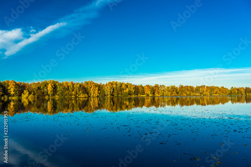 See in Norddeutschland im Herbst Meckelfeld See im großen Moor photo