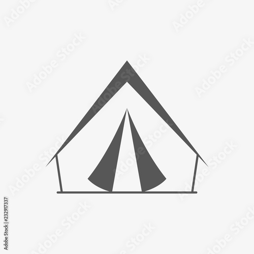 Tourist camp tent icon. Camping symbol. Vector illustration. © metelsky25