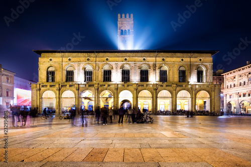 Tableau sur toile Bologna di notte