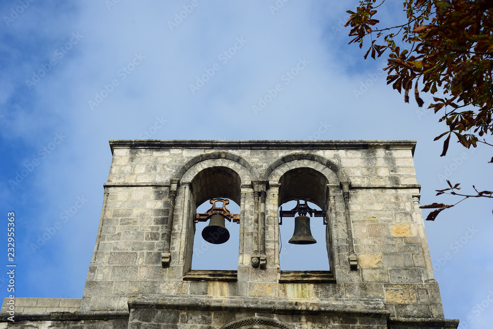 campanas de un campanario de iglesia románica Esibaliz Camino de Santiago. País Vasco (Spain)