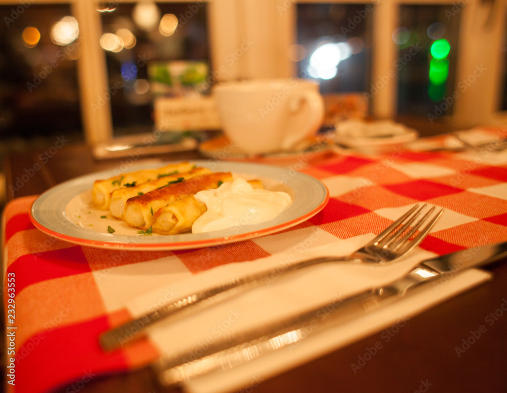 food, meal, table, dinner, restaurant, plate, dish, fork, meat, lunch, breakfast, delicious, salad, white, bread, pizza, dining, setting, wine, cheese, decoration, healthy, glass, knife, eat food, meal, table, dinner, restaurant, plate, dish, fork, meat, lunch, breakfast, delicious, salad, white, bread, pizza, dining, setting, wine, cheese, decoration, healthy, glass, knife, eat