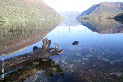 Obraz na plátně Lago Queñi, Paso Hua Hum, San Martin de los Andes, Neuquen, Patagonia Argentina