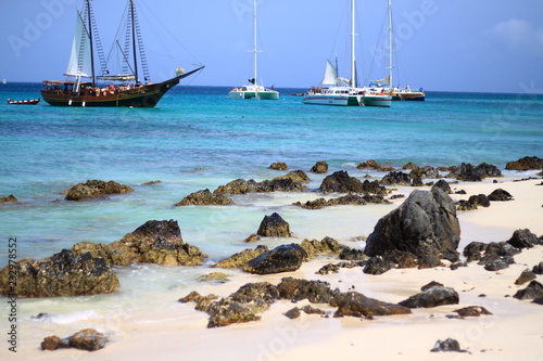 Aruba, Caribbean sea