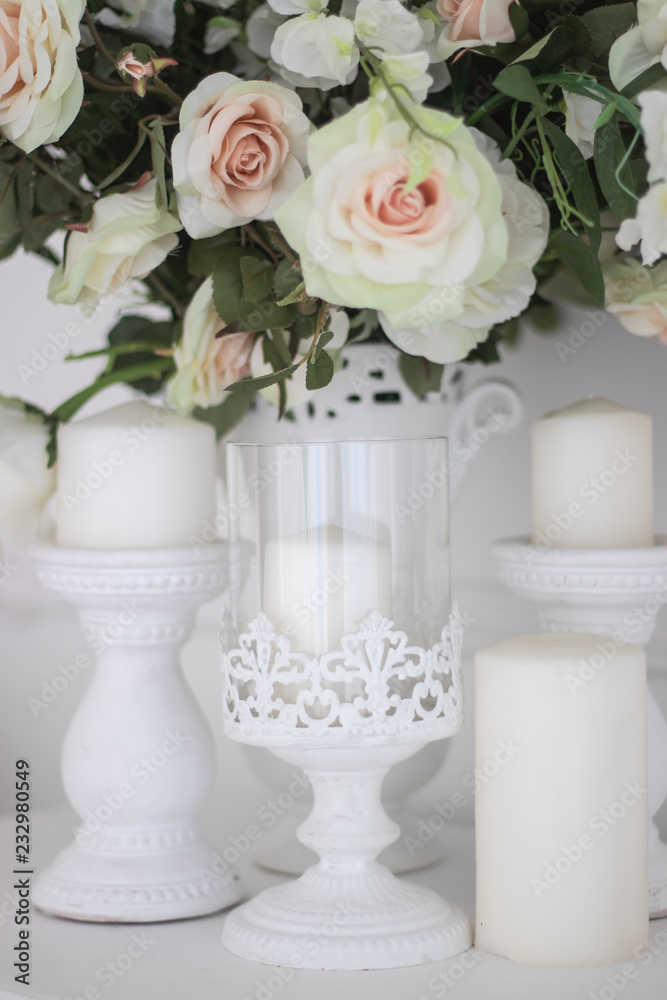 Wedding bouquet of white roses in a vase. Wedding decorations. White Rose. Wedding bouquet of white roses in a vase. Wedding decorations. White Rose.