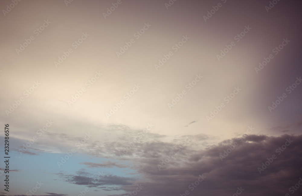 Blurred of sky filterred vintage colour tone for abstract background