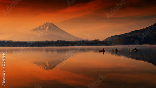 Fujisan at dawn in Shoji lake with fishermen