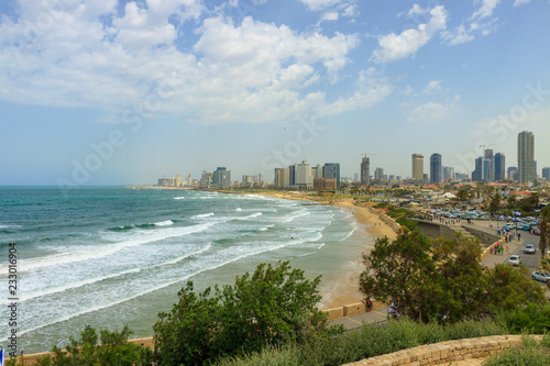 The coastline and beaches of Tel Aviv © Vladimir Liverts