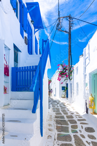 Fototapeta Naklejka Na Ścianę i Meble -  View of the famous pictorial narrow streets of Mykonos town in Mykonos island, Greece