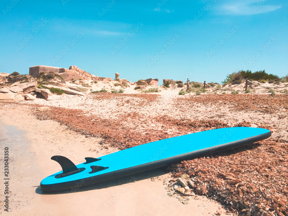 Εκτύπωση καμβά A surfboard on the beach of Colonia de Sant Jordi, Mallorca - Spain