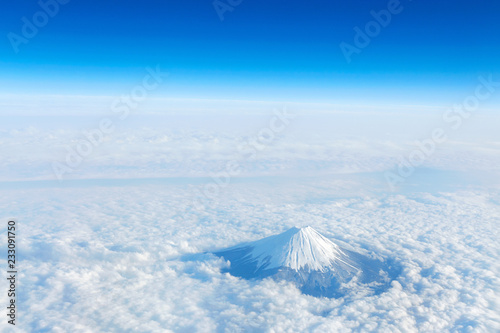 富士山　空撮 © siro46