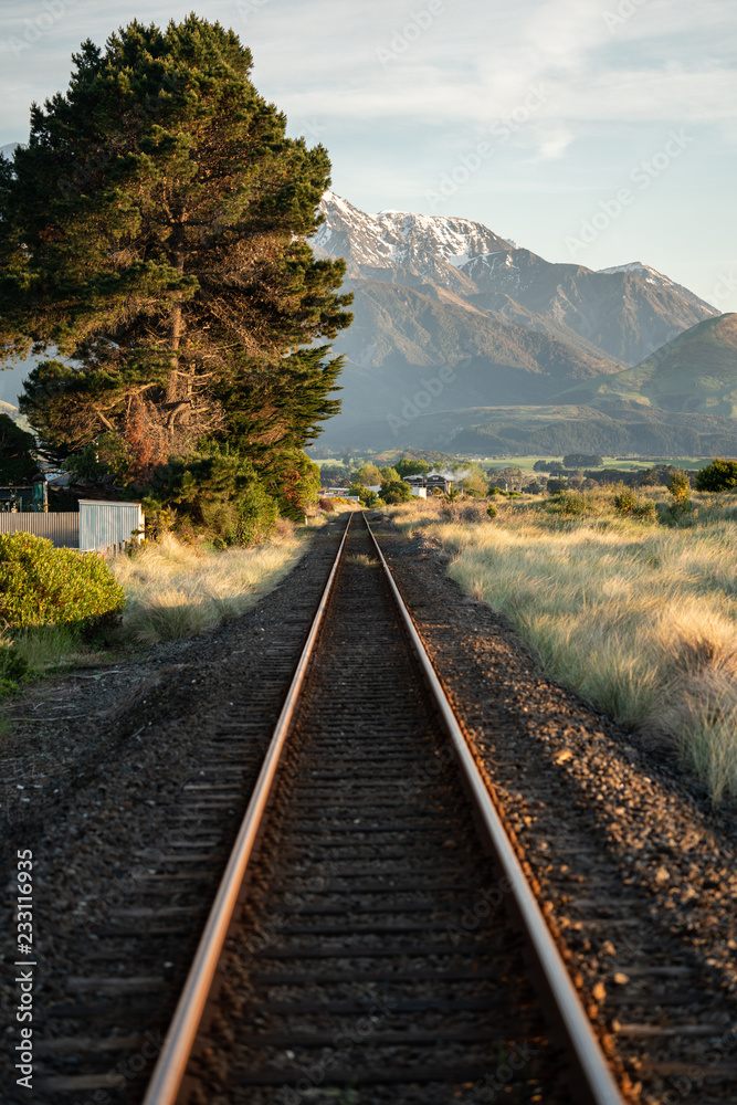 Fototapeta premium Train tracks in Kaikoura New Zealand