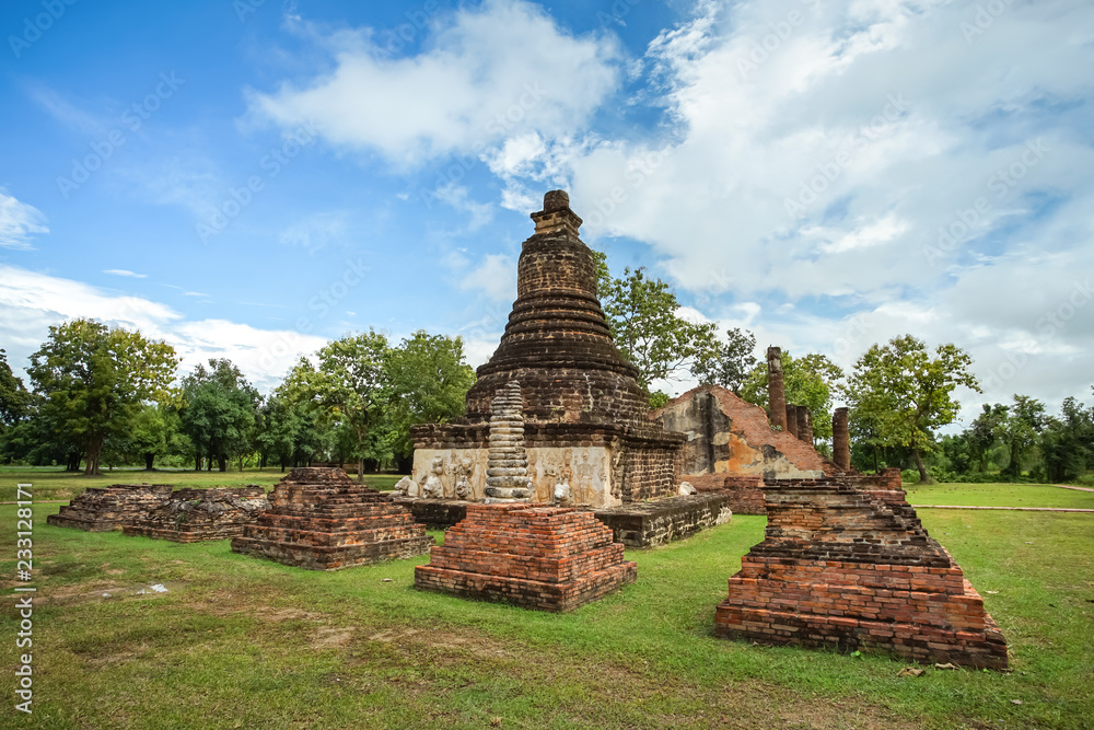 UNESCO World Heritage site Wat Chedi Si Hong in Sukhothai Historical Park