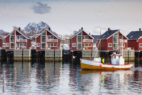 Hafen von Svolaer auf den Lofoten