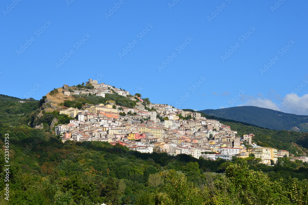 Discovering the villages of southern Italy: Morcone.