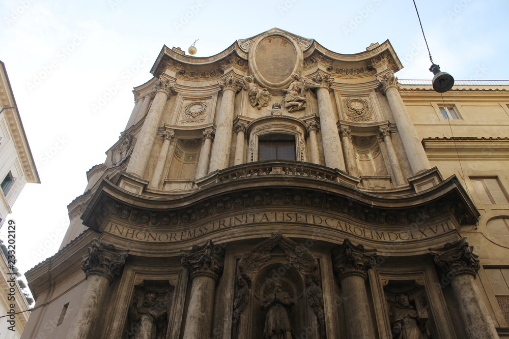 Fototapeta premium Fachada de San Carlo Alle Quattro Fontane, em Roma