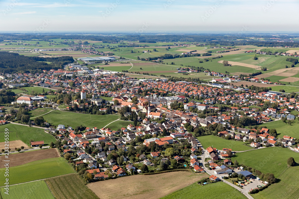 Luftbild Haag in Oberbayern
