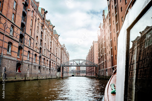 Hafenrundfahrt durch die Speicherstadt Hamburg