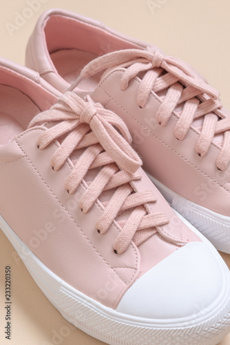 women leather sneakers shoes