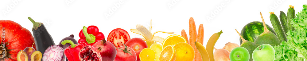 Fototapeta Szeroki kolaż świeżych owoców i warzyw dla układu na białym tle. banan, granat, rzodkiewka, arbuz, jabłko, pomarańcza, marchew, cebula, pomidor, pieprz i dynia. Skopiuj miejsce
