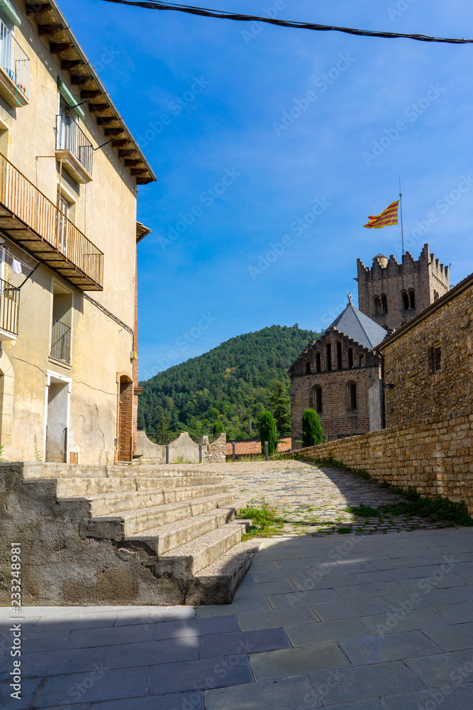 Obraz premium Monastery of Santa Maria in Ripoll, Catalonia, Spain.