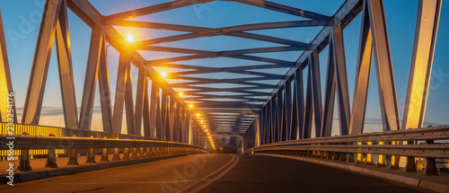 Fototapeta Naklejka Na Ścianę i Meble -  truss bridge, steel structure