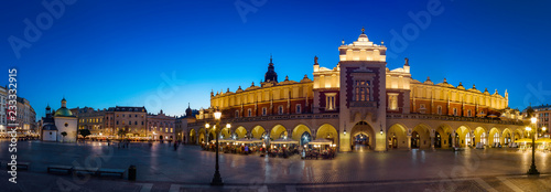 Fototapeta Naklejka Na Ścianę i Meble -  Krakow Cloth Hall by late blue hour (panoramic)