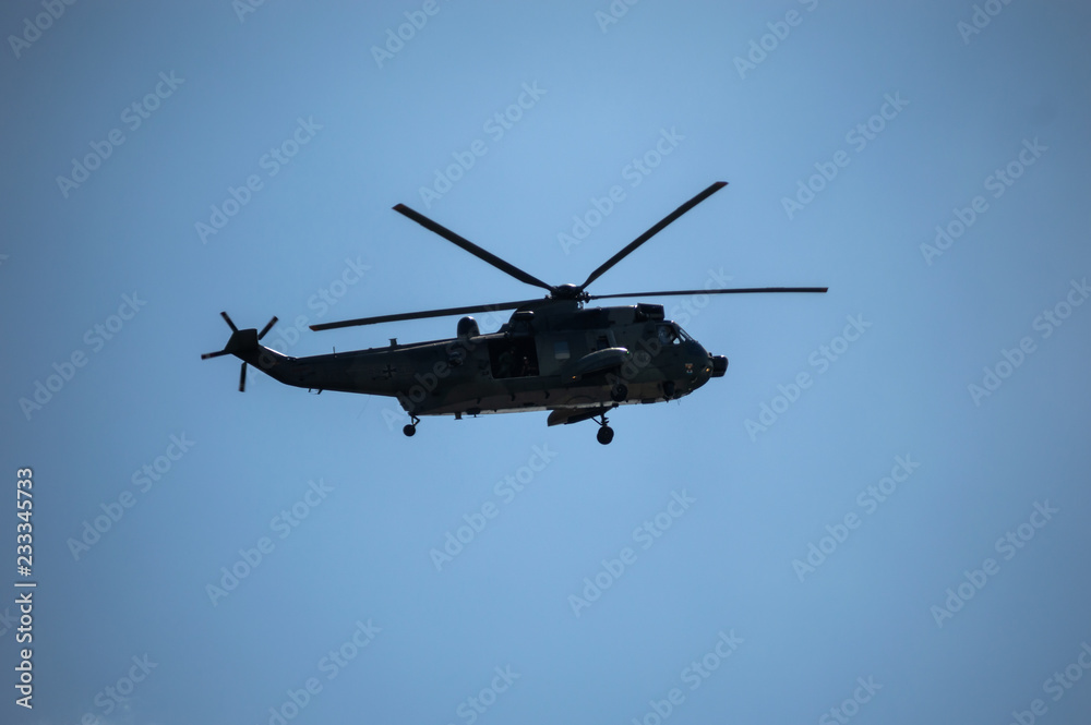 Seaking beim Flug am Himmel Seaking beim Flug am Himmel
